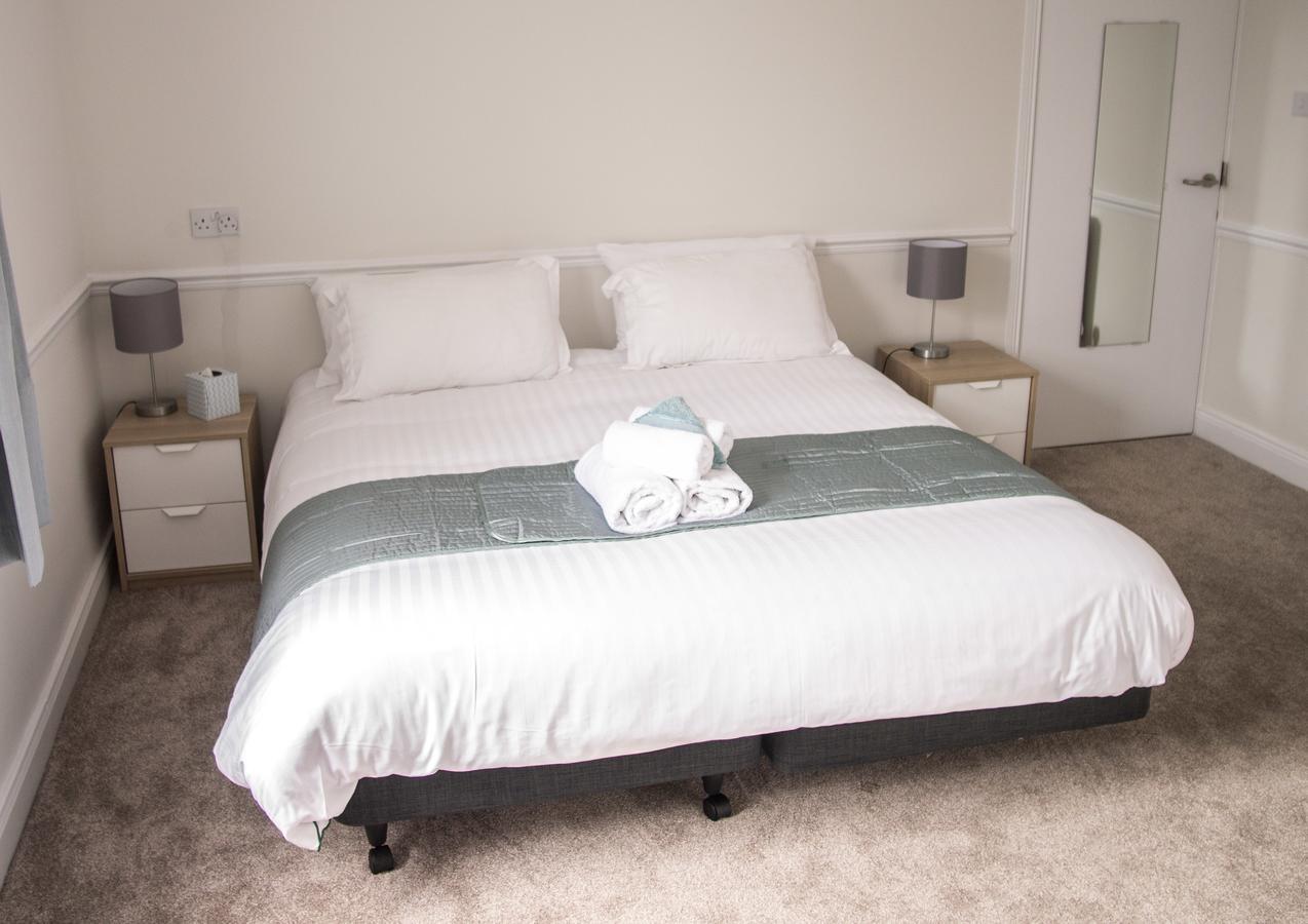 Longstone House Bed & Breakfast *