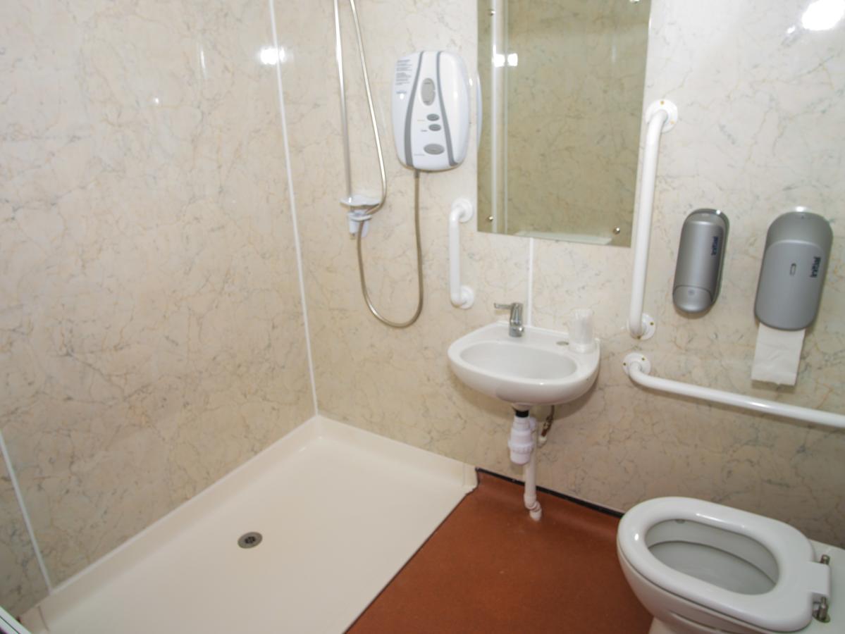 Longstone House Bed & Breakfast Hotel